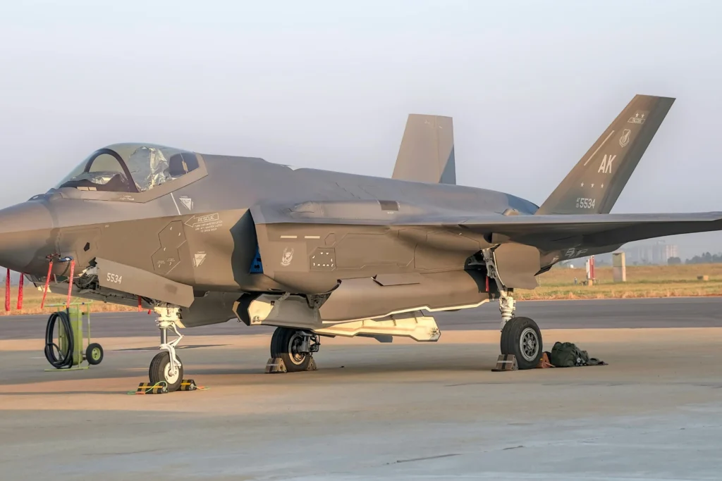 미국 내전 수혜주 1위 방산주 F-35 전투기 방산 대장주